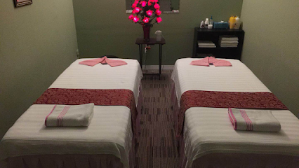 Beach Massage And Spa