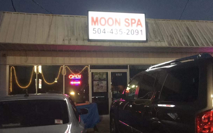Moon Spa