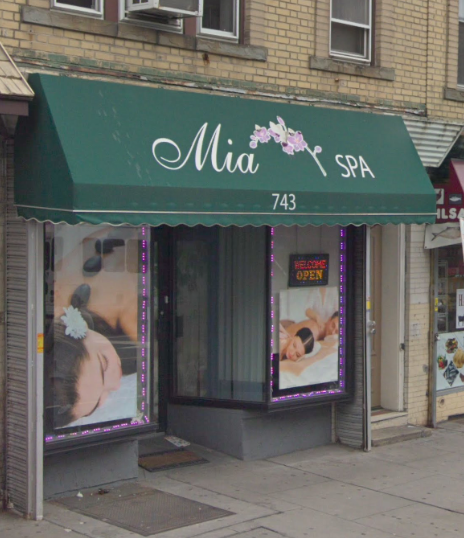 Mia Spa Massage