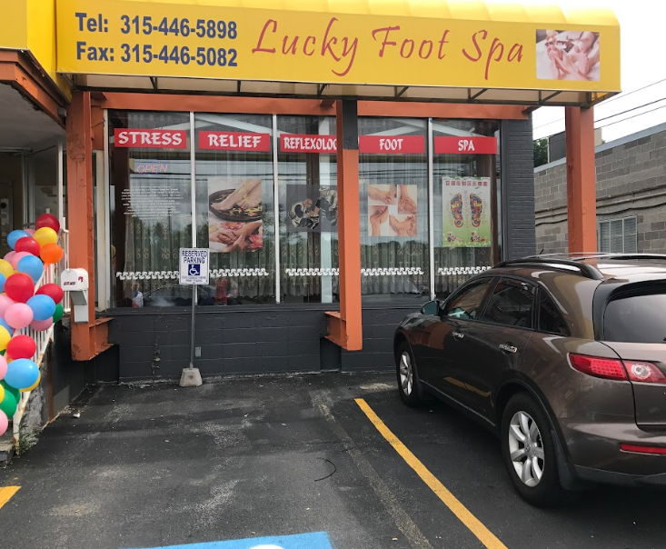 lucky foot spa