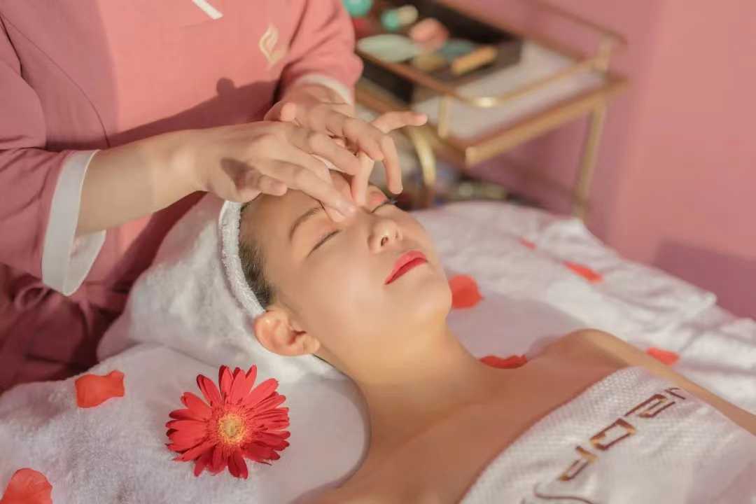 Facial