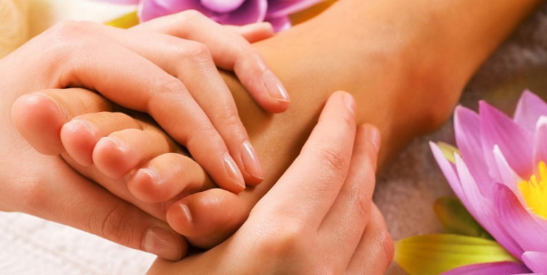 60Min Foot Massage