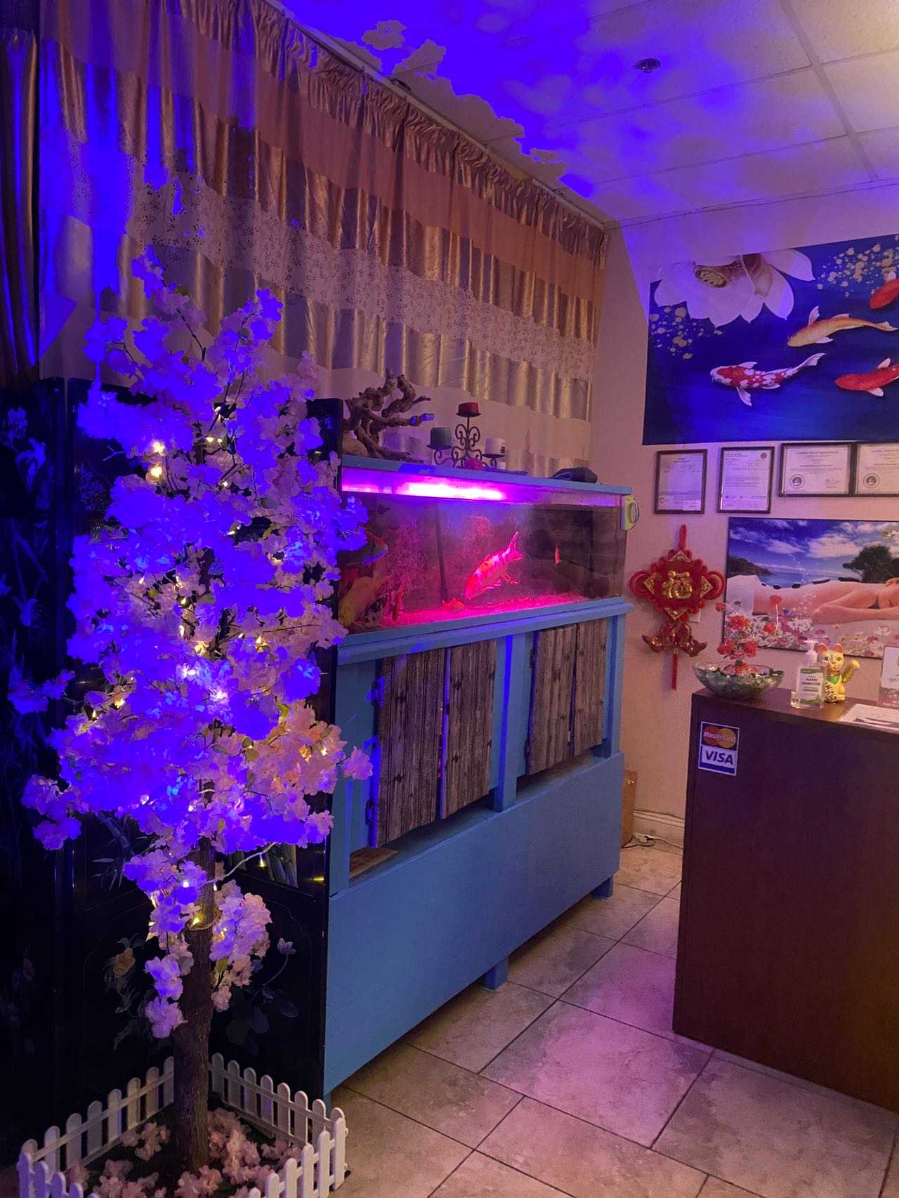AsianMassageBook