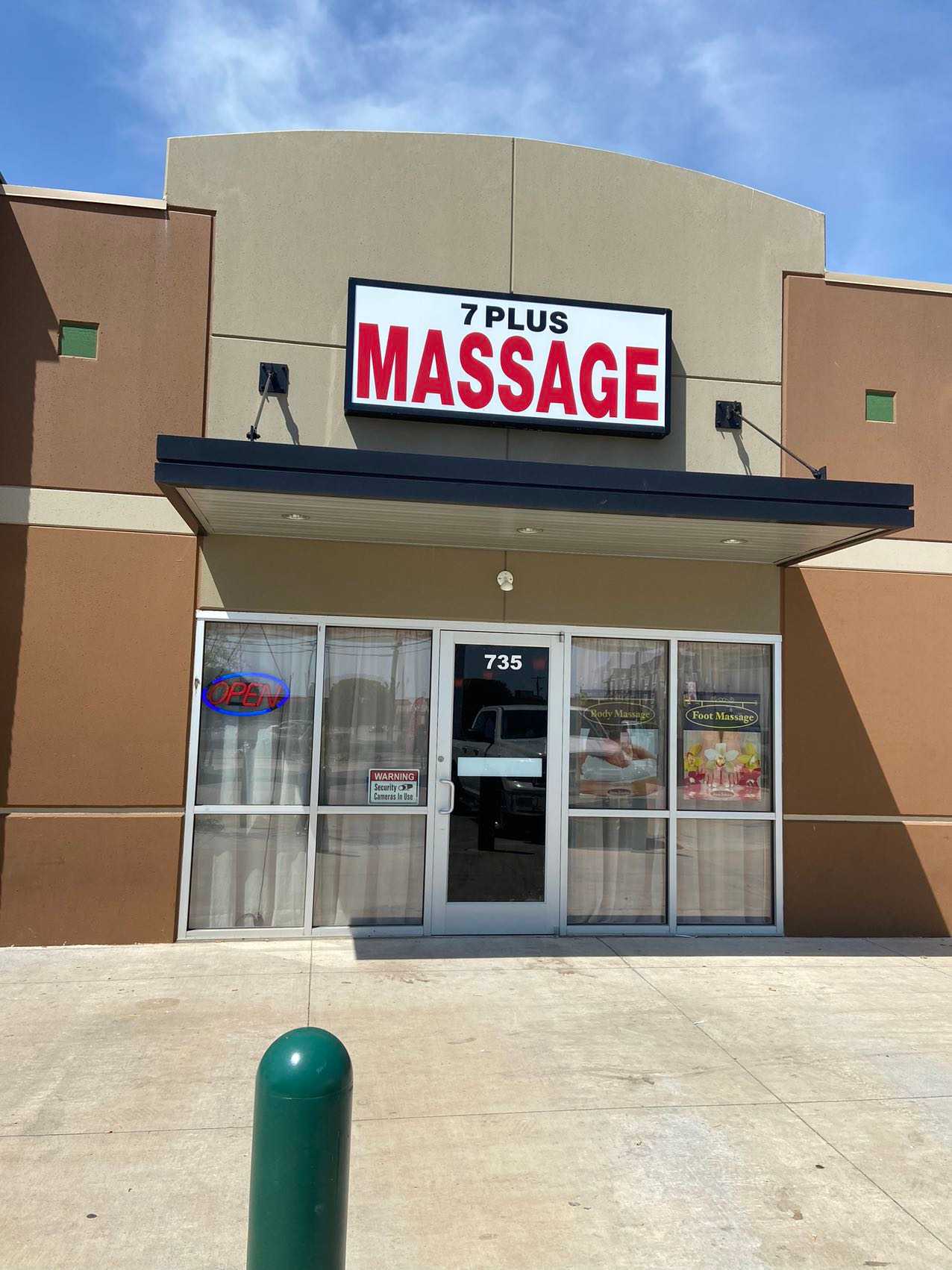 7 Plus Massage