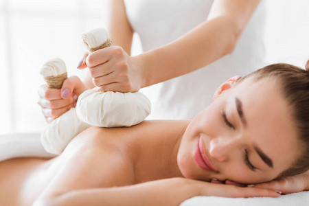 Asian Massage Sunlight SPA