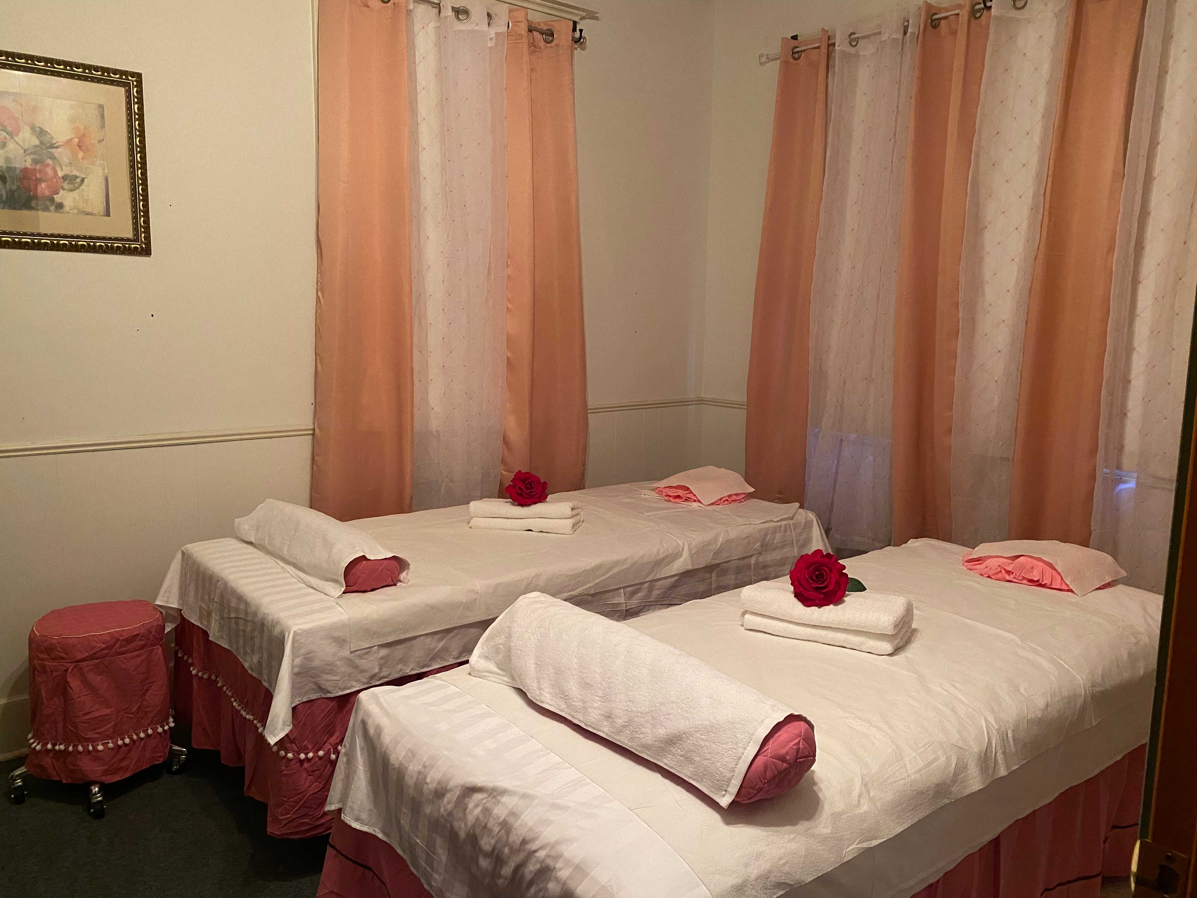 AsianMassageBook