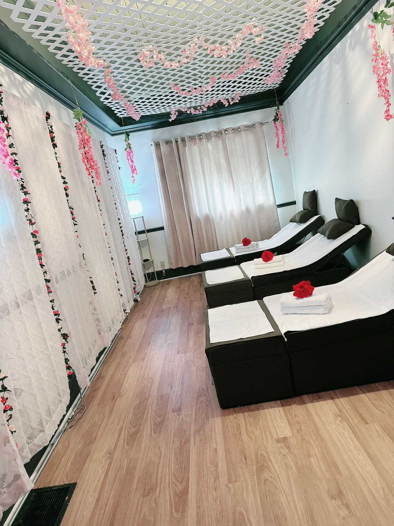 AsianMassageBook