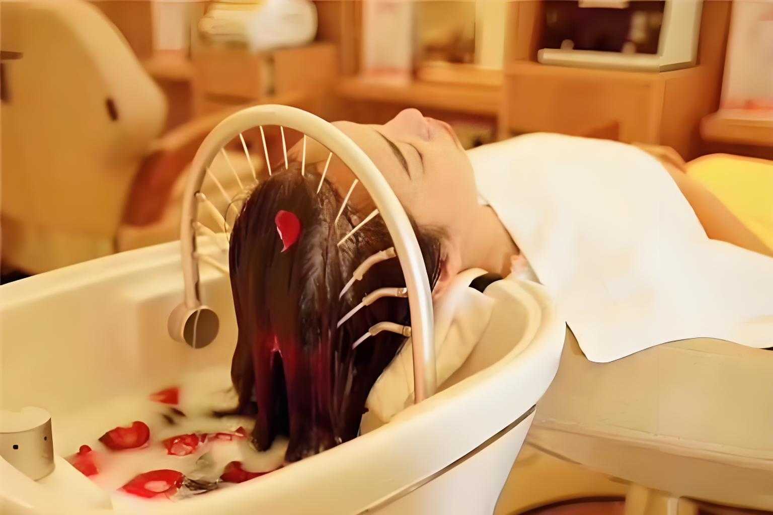 60 Min Classic Hair Scalp Spa