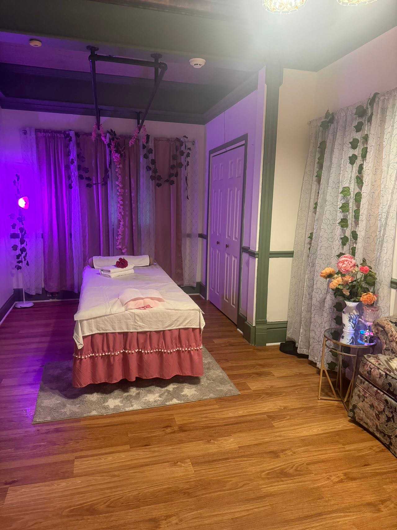 AsianMassageBook