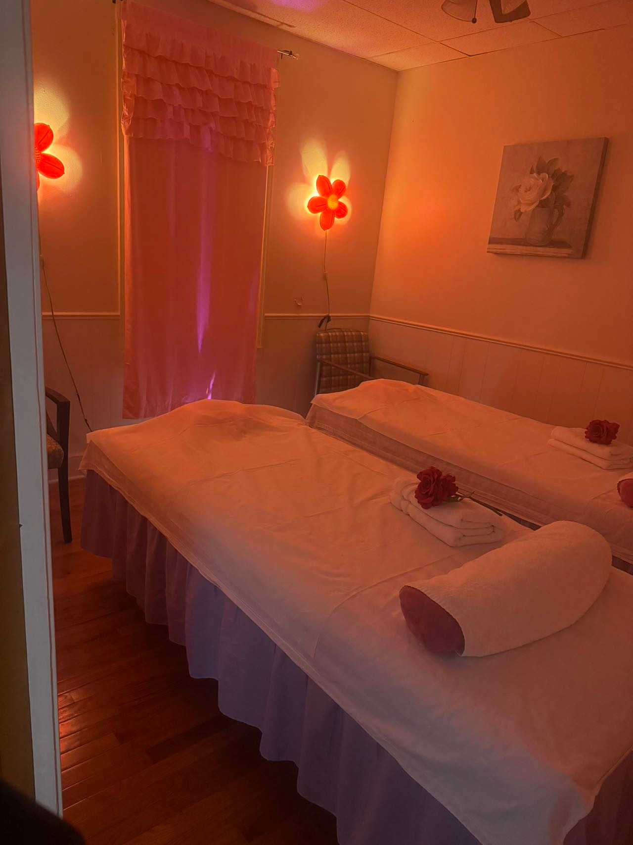 AsianMassageBook