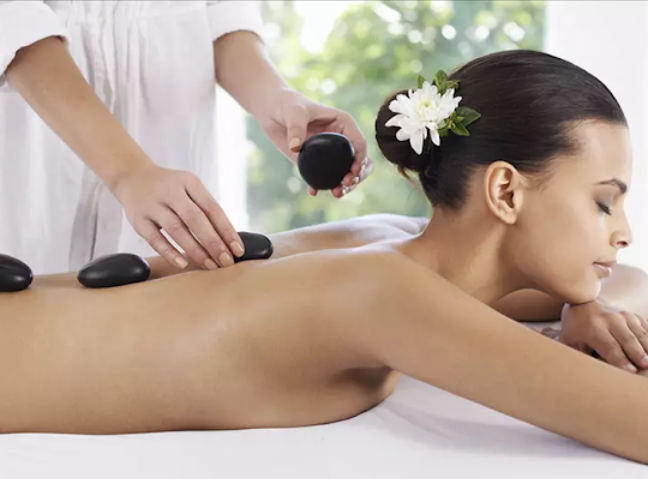 90Min Hot Stone Massage