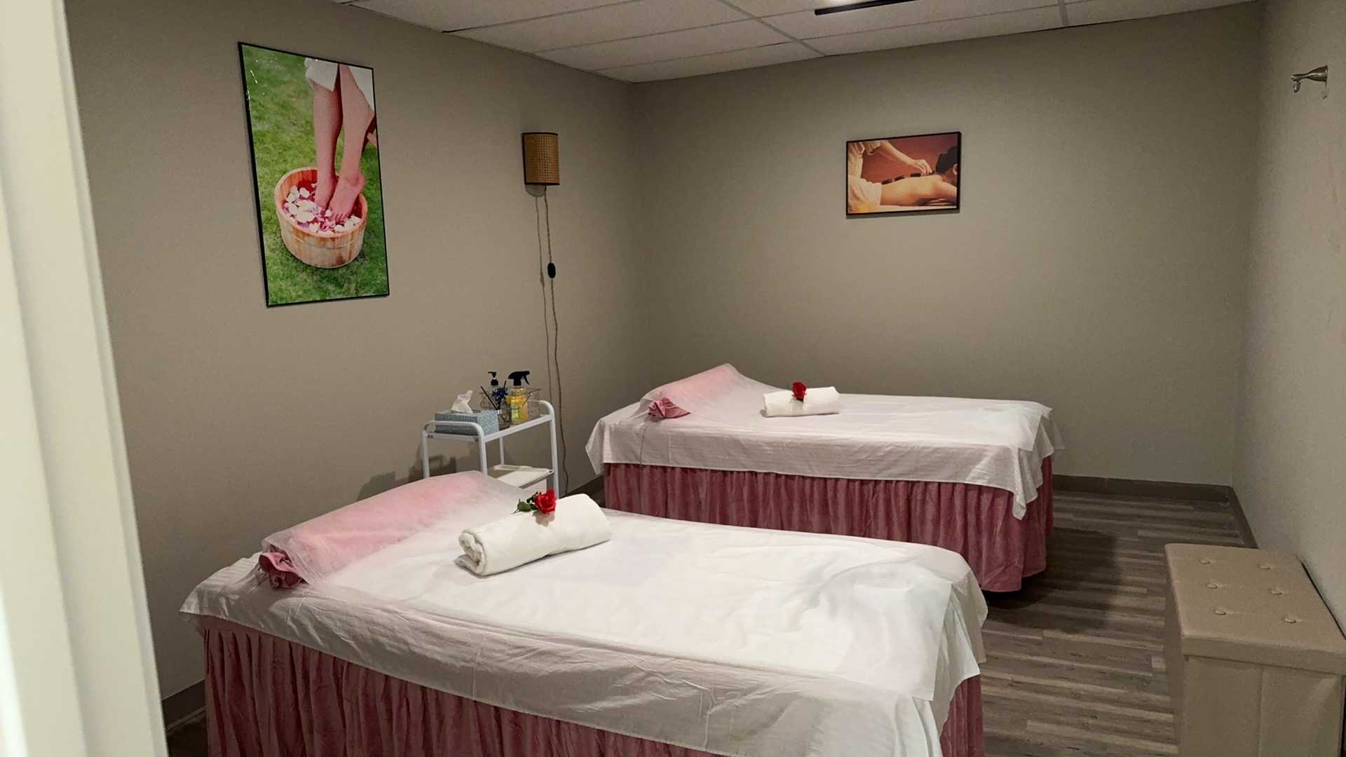AsianMassageBook
