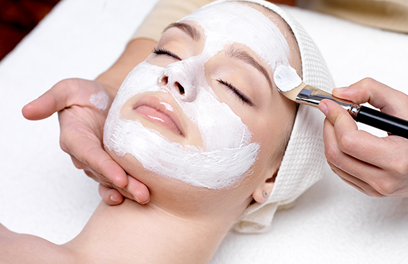 The Divine Facial (90 Minutes)