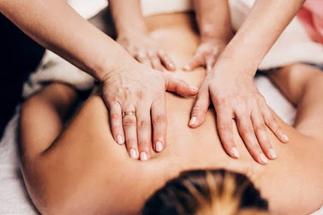 90min 4 hand massage - CASH